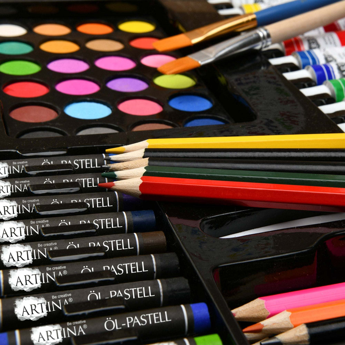 Artina Malset Vincent 188-piece art set with wooden tabletop easel, brushes, acrylics, watercolors, oil pastels, pencils, and drawing paper
